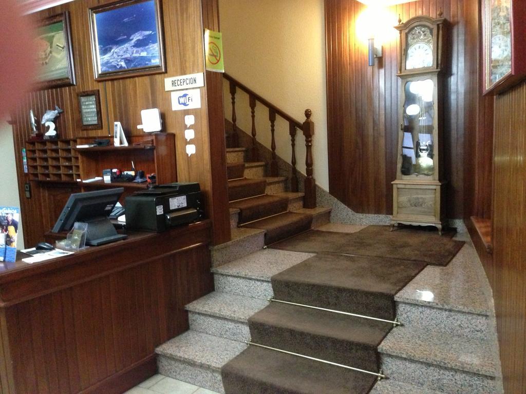 Hotel O Castelo Cervo  エクステリア 写真