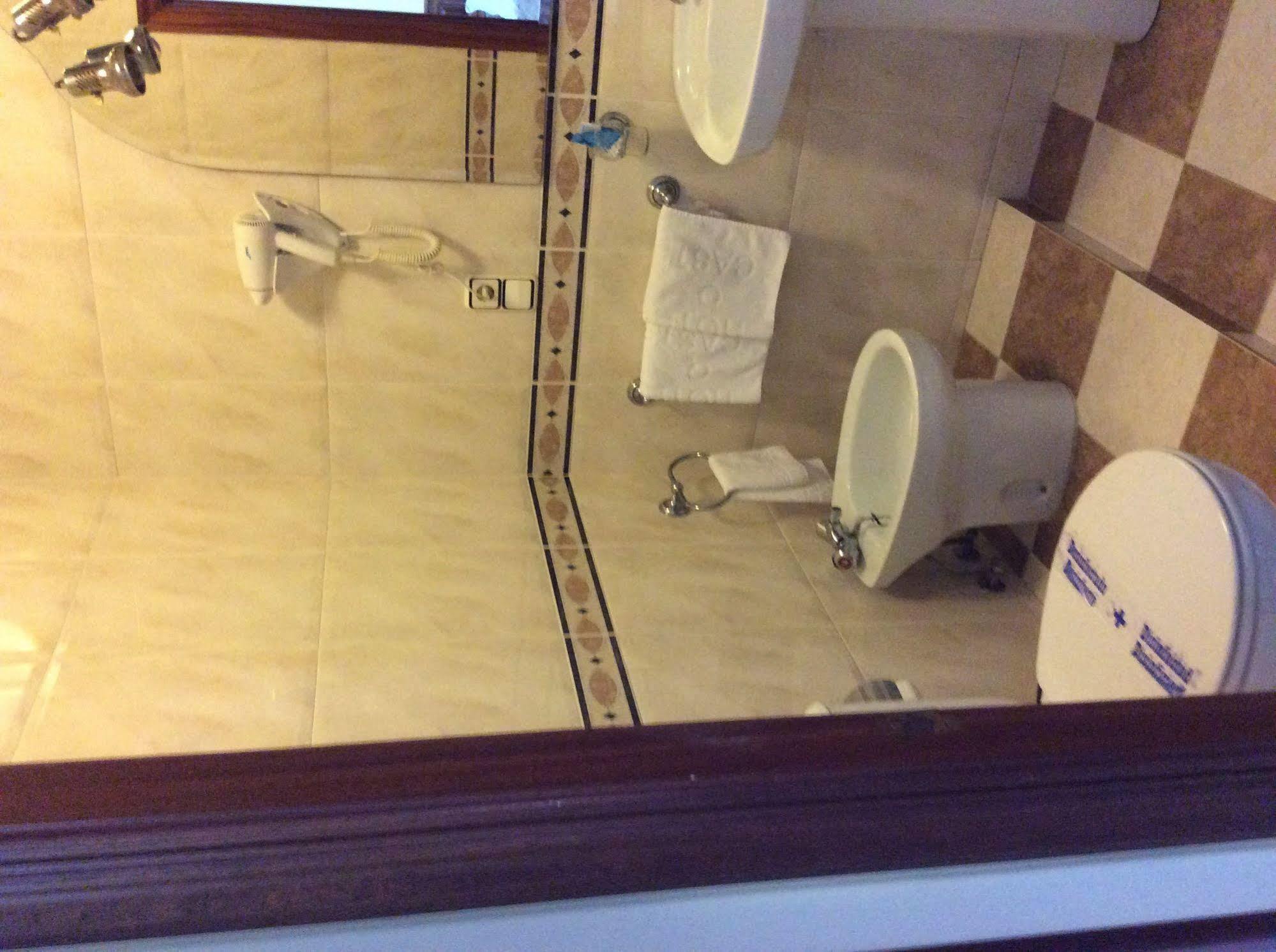 Hotel O Castelo Cervo  エクステリア 写真