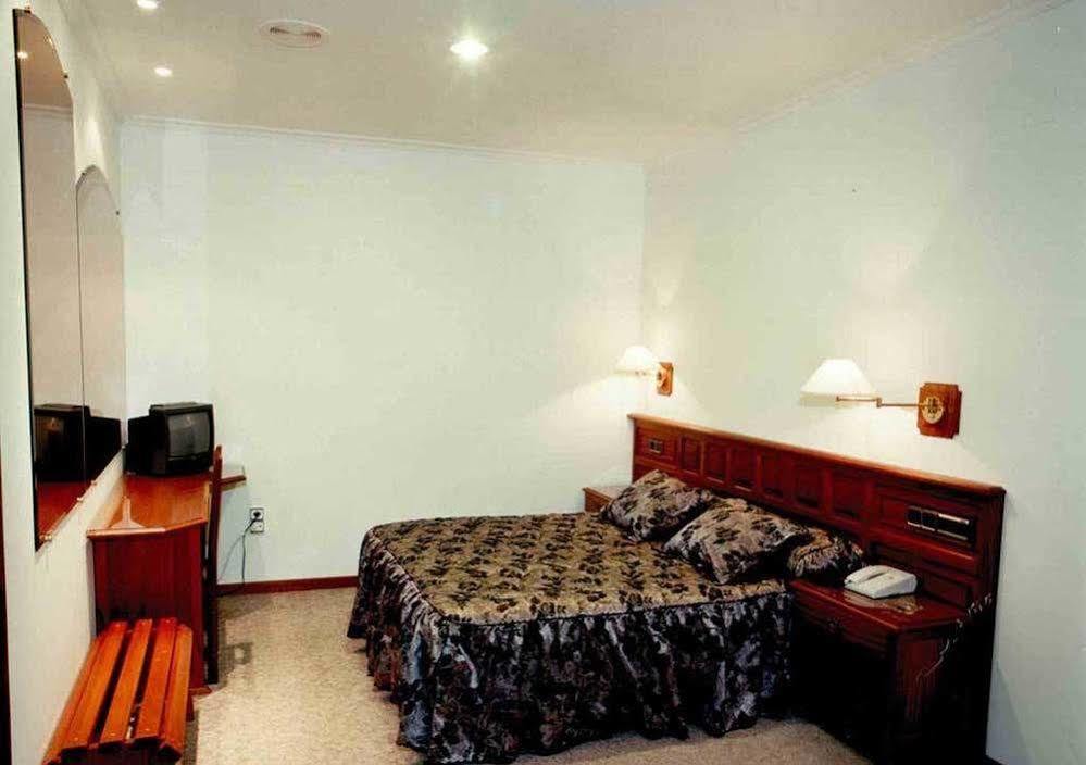 Hotel O Castelo Cervo  エクステリア 写真